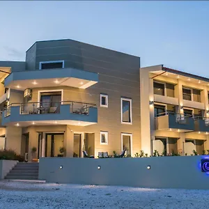 https://gmare.hotelschalkidiki.net